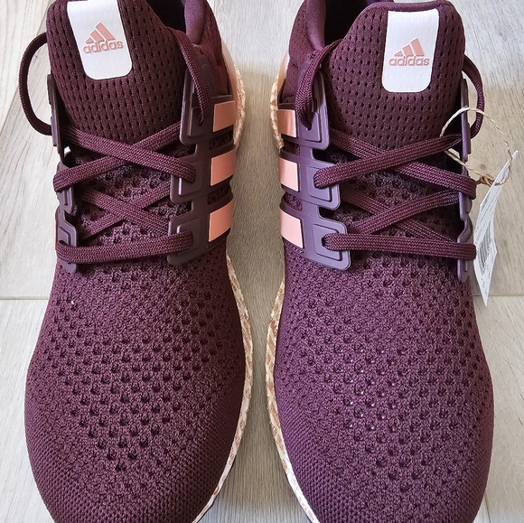 Adidas Ultraboost 1.0 UltraBoost Maroon Burgundy Running Shoes IF9076 - Picture 4 of 6